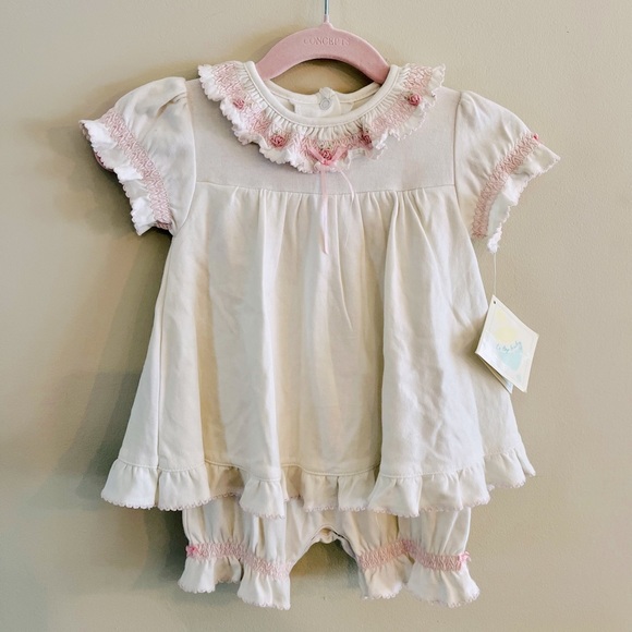 Le Top One Pieces Le Top Baby Girl Rosebud Onesie Romper 9m Poshmark